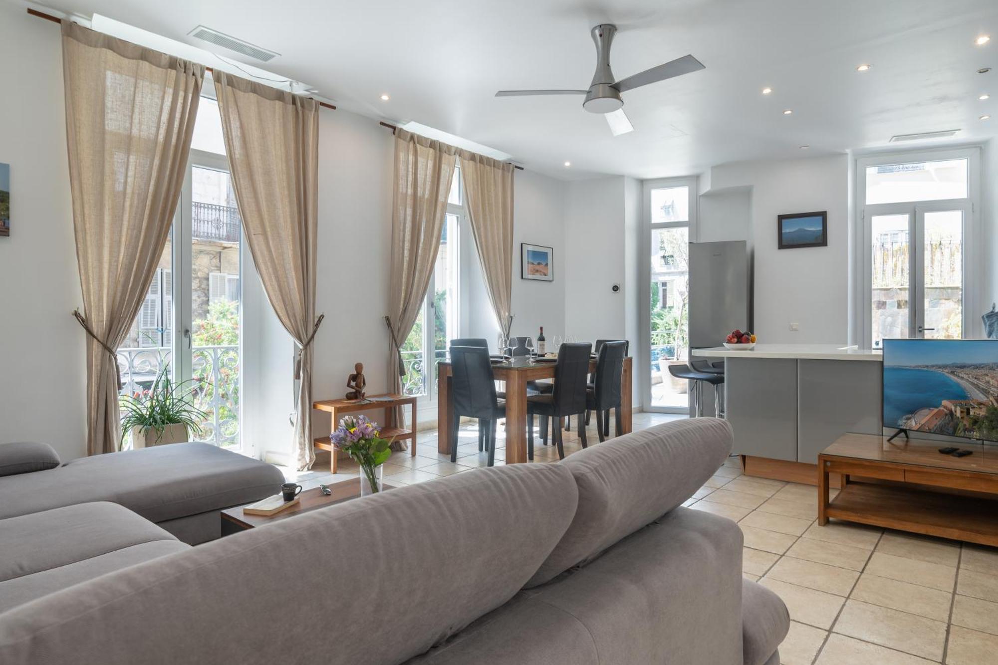 "Le Zen" By Enjoynice, Central Spacious Apartment With Airco, Beach At 10 Min المظهر الخارجي الصورة