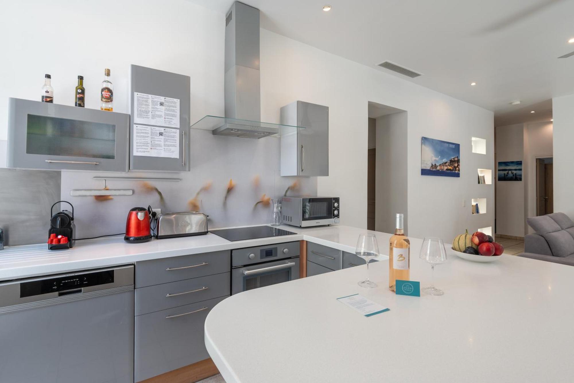 "Le Zen" By Enjoynice, Central Spacious Apartment With Airco, Beach At 10 Min المظهر الخارجي الصورة
